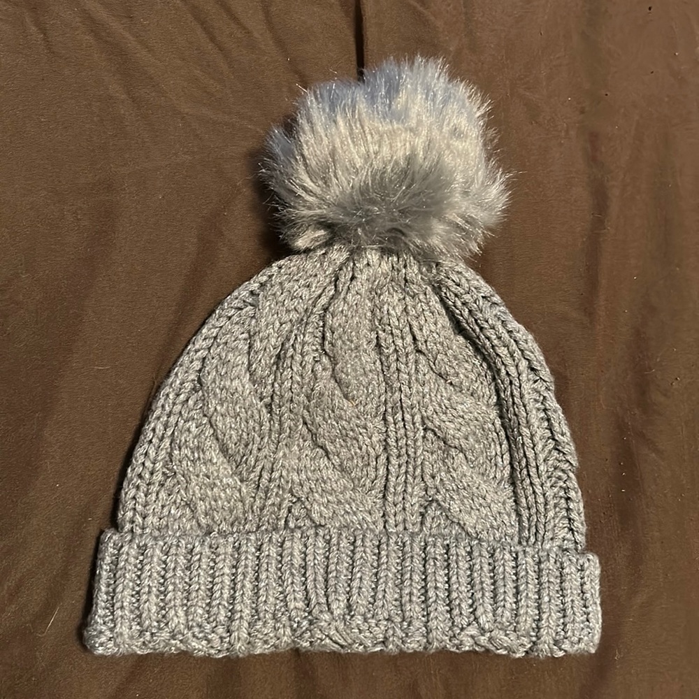 Gray New York and Company woman’s winter hat